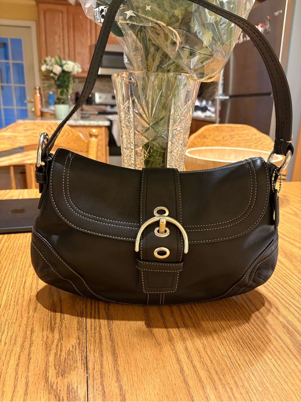 Vintage Coach Soho Buckle Shoulder Bag Black Leather F10910 Y2K